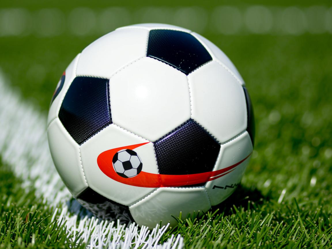 九游体育下载-中场断球与反击速度对教练战术风格体现分析，中场击球技术  第3张